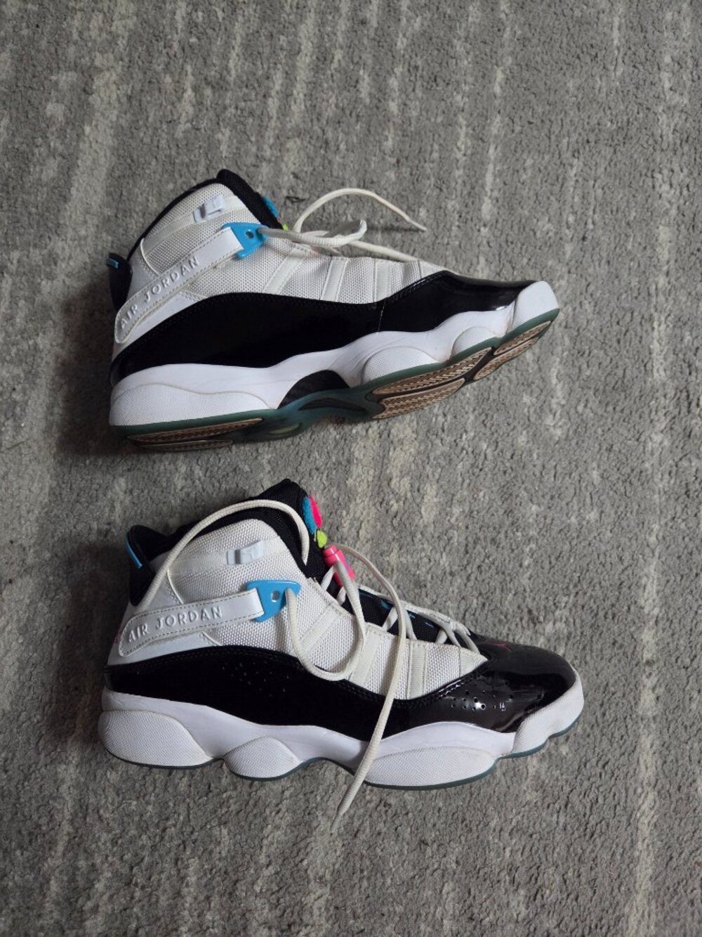Jordan 6 Rings - Picture 3 of 7